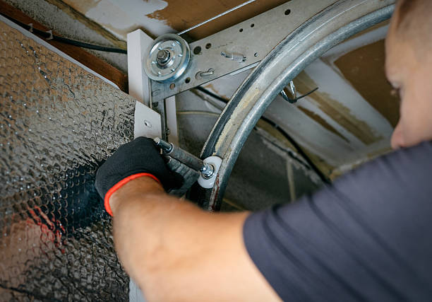 Affordable Garage Door Roller Replacement solutions in Elwood, KS
